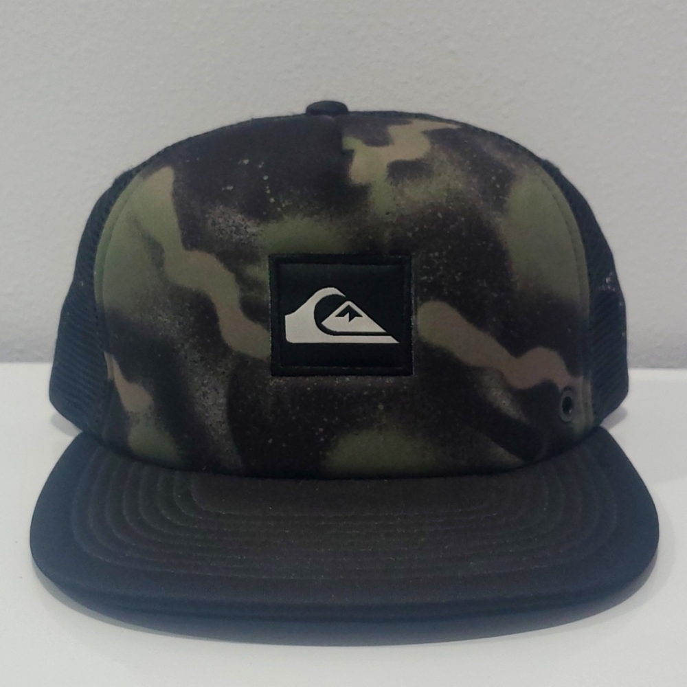 Quicksilver Camoflauge Hat